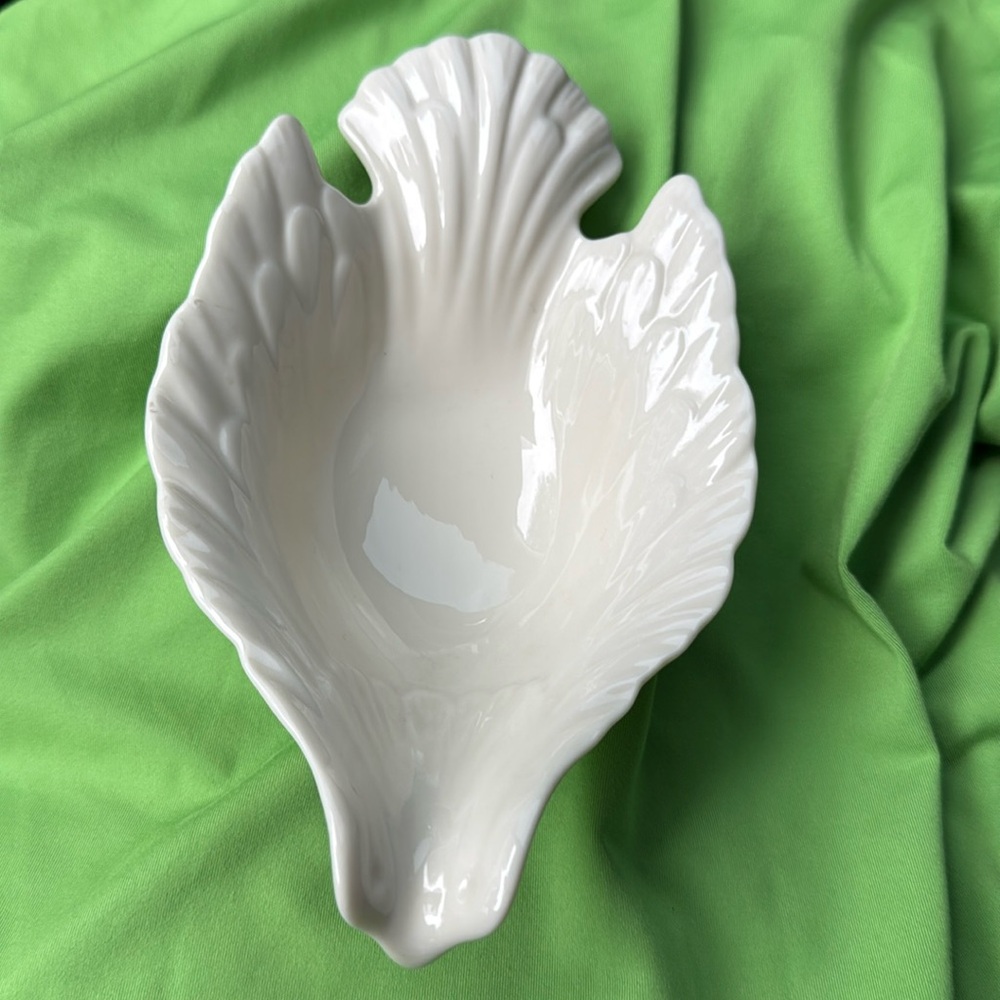 Lenox China‎ Dove Bird Shaped Nut Bowl Candy Dish Ivory Cream Gold Trim USA